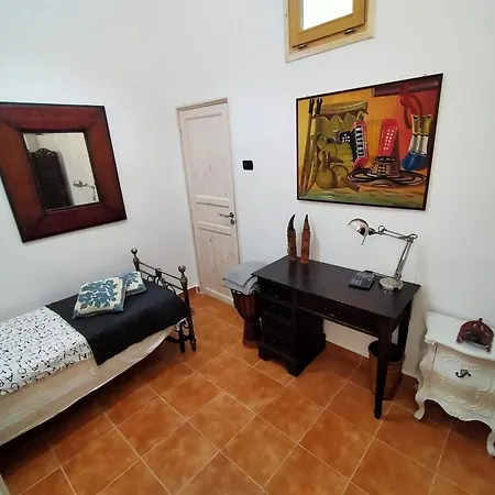 Апартаменты Dimora Turistica Via Dei Mille 37